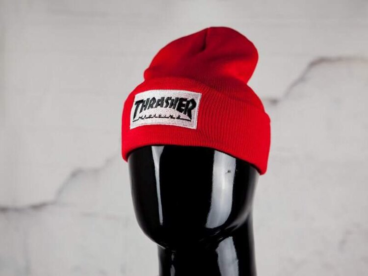 Шапка Thrasher red
