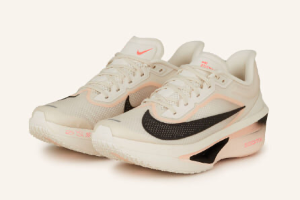 Nike Zoom Fly 6