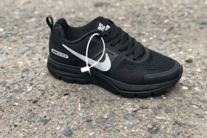Nike Air Pegasus +30