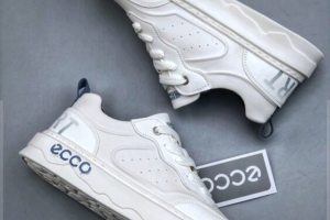 Ecco Sko