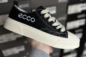 Ecco Sko