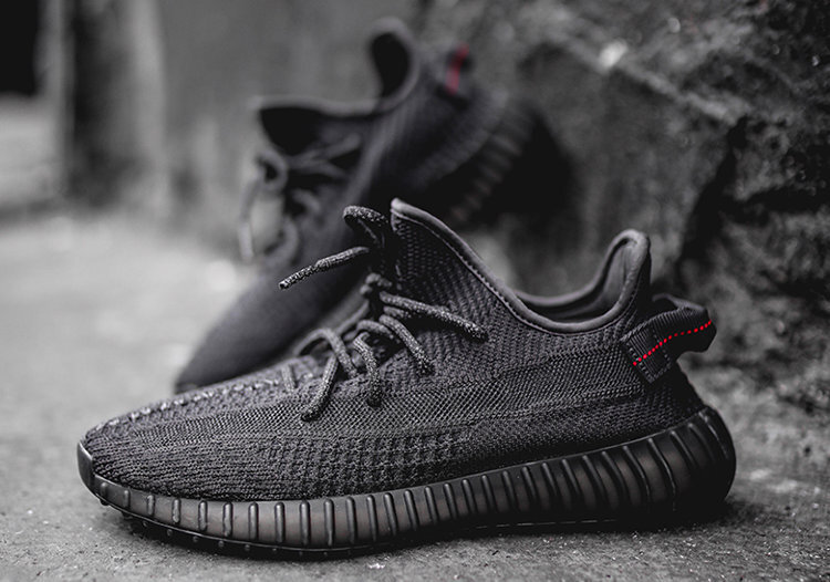 Adidas Yeezy boost 350 black