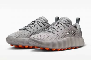 Nike Mind 002