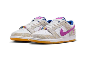 Rayssa Leal x Nike SB Dunk Low