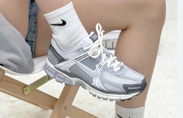 Nike Zoom Vomero 5