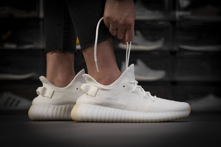 Adidas Yeezy boost 350 V2