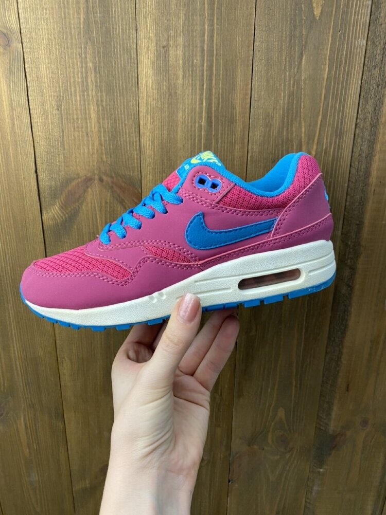 Кроссовки Nike Air Max 1