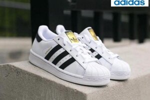 Adidas Superstar