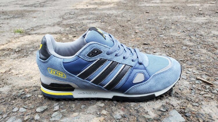 Adidas ZX750