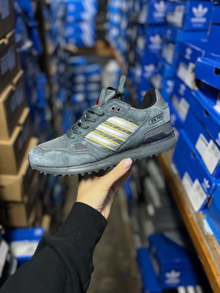 Adidas ZX750