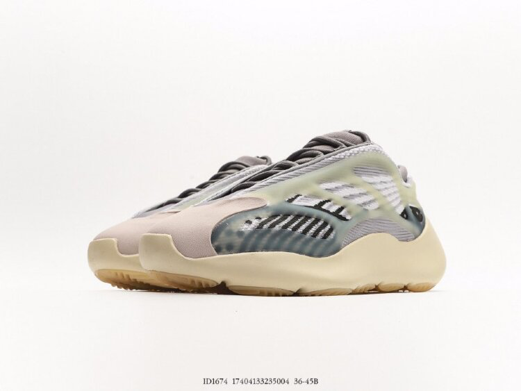 Adidas Yeezy 700 V3