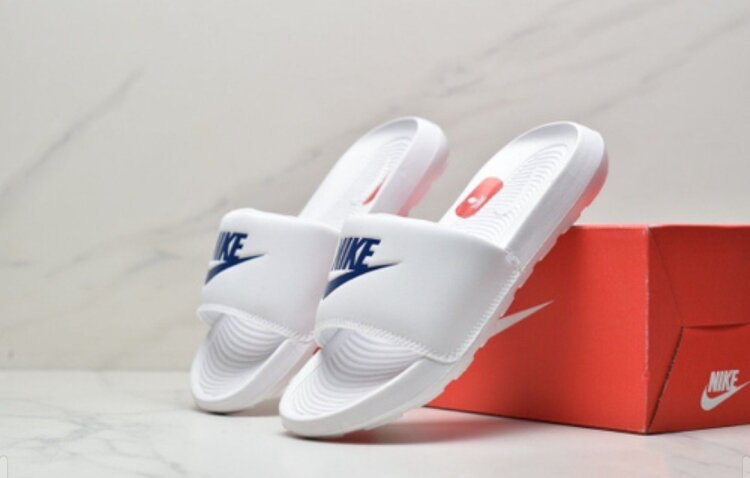 Nike One Slides